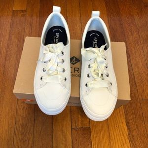 Sperry white casual sneakers size 9
